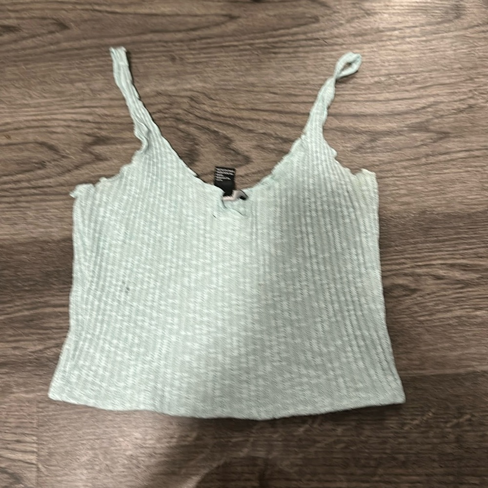 cropped tank top from forever 21